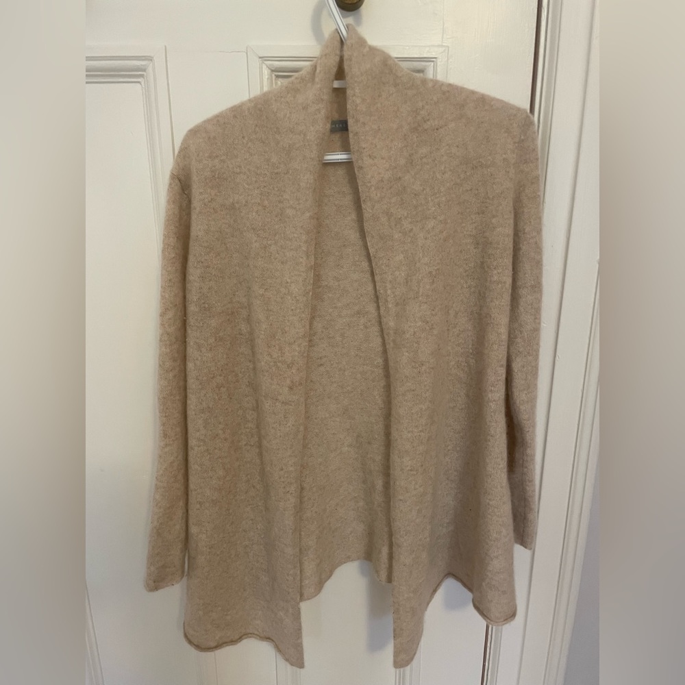 Cashmere cardigan sweater